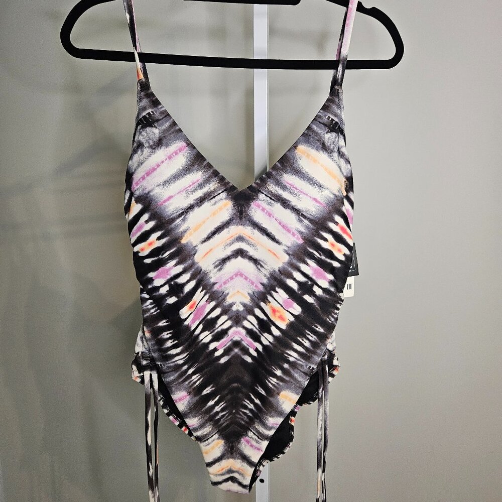 Bar III Ink Dye One Piece Swimsuit, Sz L - NWT